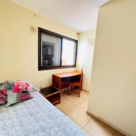 En Sur Y Sol Cristianos Apartment *